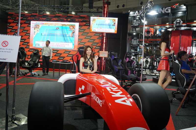 こちらはF1に乗車しているみたいなカットが撮れる