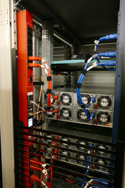 フィンマグネットで簡単に脱着可能