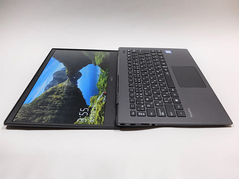NEC VersaPro UltraLite VG-5 13.3インチノートPC PC短評】LTEモデム内蔵可能で785gの13.3型軽量ノート「VersaPro