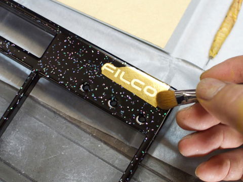 ニュース・フラッシュ】FILCO、直販限定の漆塗りフレームに新色追加