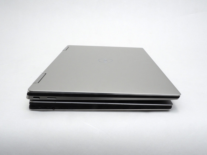 旧モデルから厚みは最薄部で1.2mm少々、最厚部も0.6mmほどスリム化。側面デザインも変更された