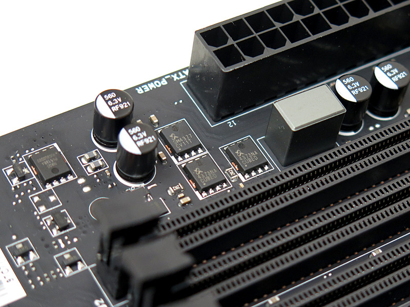 メモリ付近もSinopower製のMOSFETを採用している