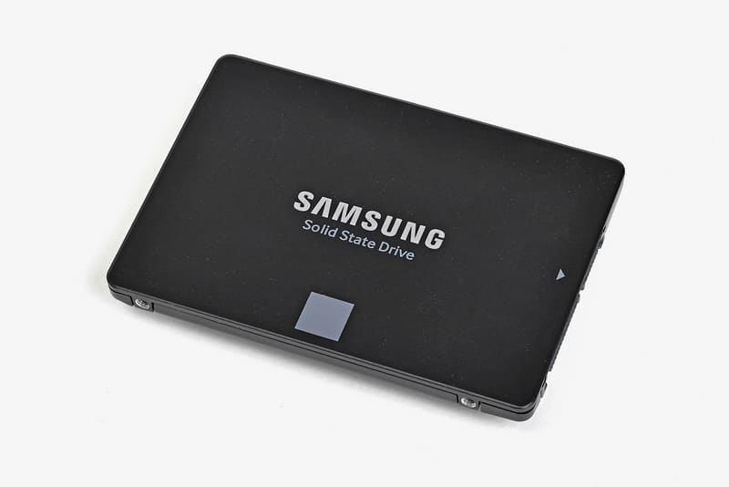 ギガバイトクラスの容量を求めるならSamsung SSD「860 EVO」がオススメ