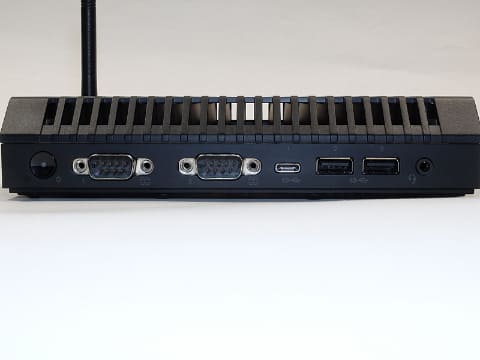 PC短評】シリアルポート搭載のファンレス超小型デスクトップ