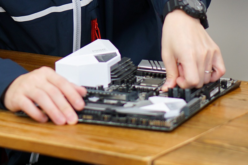 レバーを元に戻す