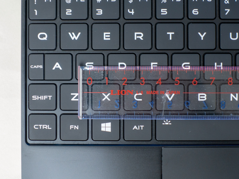 キーピッチは約18mm