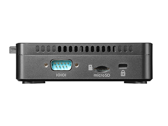 MPC-64WE1はシリアルポートも装備