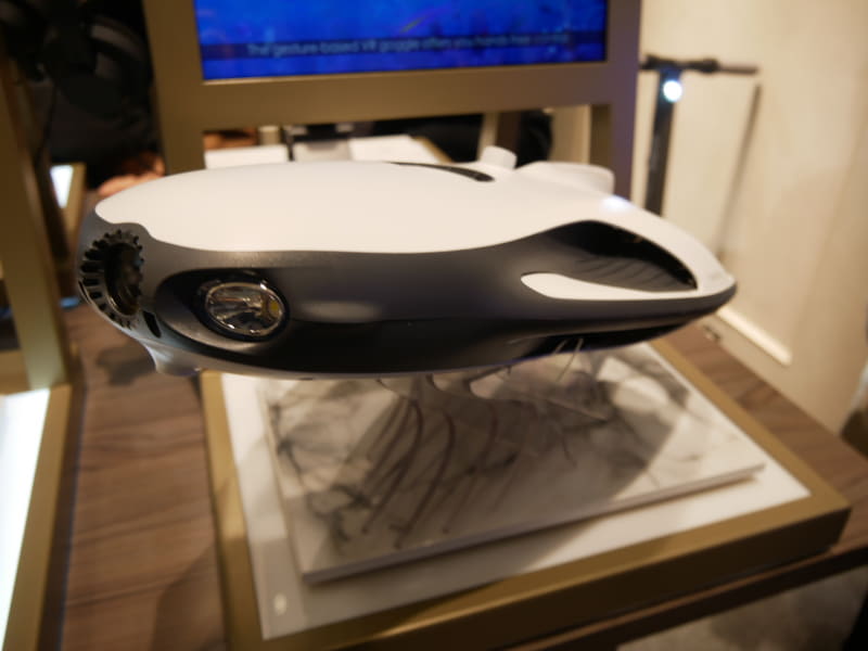 PowerVisionの水中ドローン