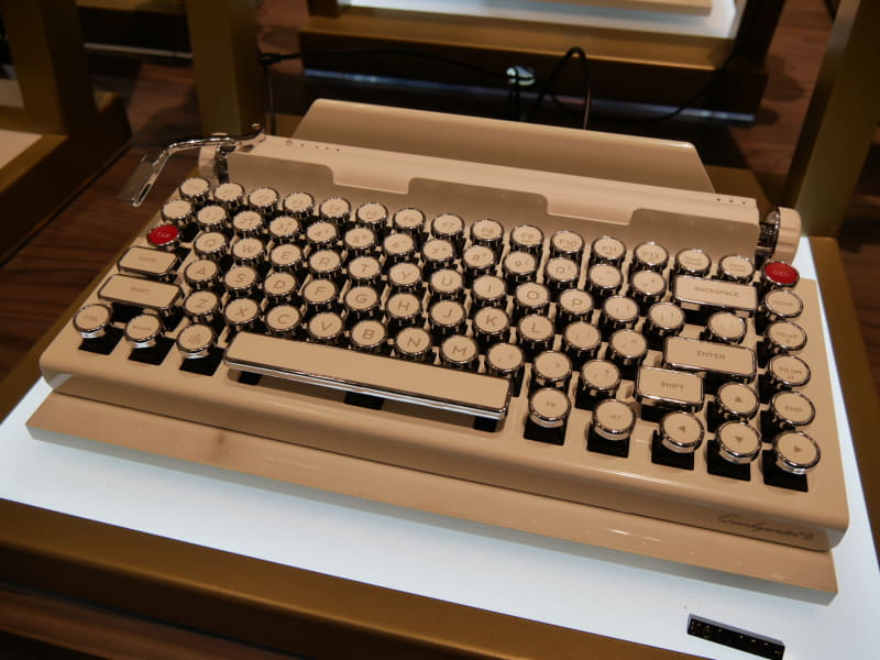 Qwerkywriterのレトロタイプライター