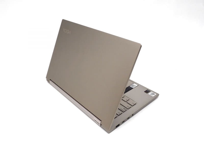 本体カラーは「マイカ」