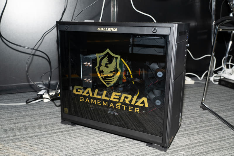 選手控室のPC。貸出プログラムと同じ機種を設置している