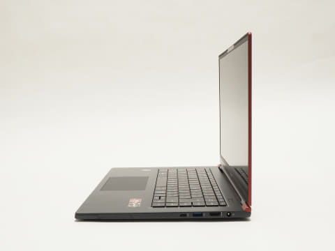 Hothotレビュー】モバイルもOKな10万円切りのRyzen搭載マウス製15.6型