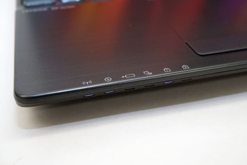 LEDを使った無線LANの状態などの通知機能