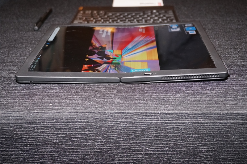 平らに広げたところ