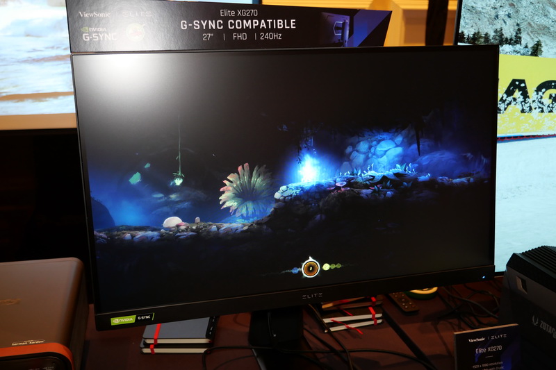 240Hzの高リフレッシュレートに対応する27型フルHD IPSパネルを採用