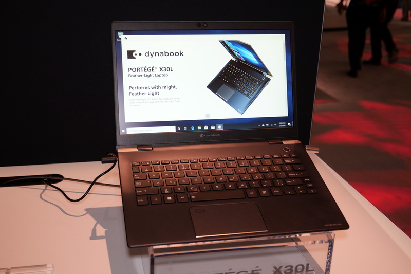 北米および欧州で販売される「dynabook Portégé X30L」