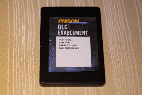 イベントレポート】Phison、容量8TBのM.2や16TBの2.5インチSSDを展示