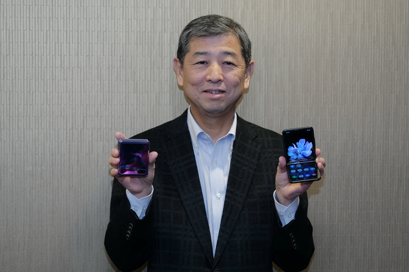 Samsung UNPACKED 2020開催に合わせて日本の報道陣にコメントした、KDDI代表取締役執行役員常務の雨宮俊武氏