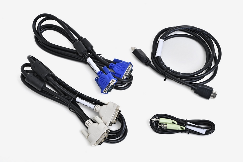 ケーブルも一式付属するので、買い足す必要はない