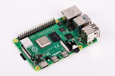 Raspberry Pi 4 Model B/2GB