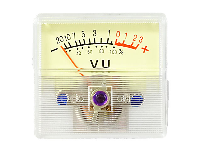 大きさは高さ33mm、幅が34mmなので、なんとか5インチベイに収まりそう