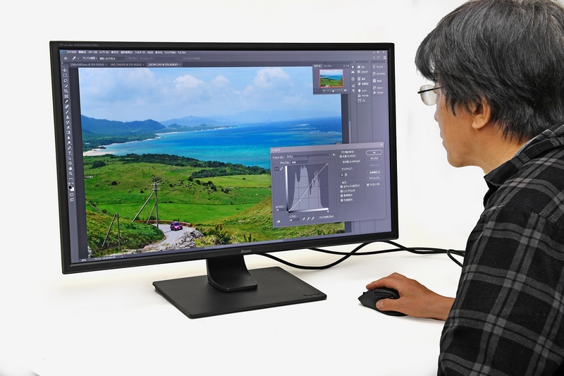 カメラマンの若林直樹氏に、本製品の品質や使い勝手を見てもらった