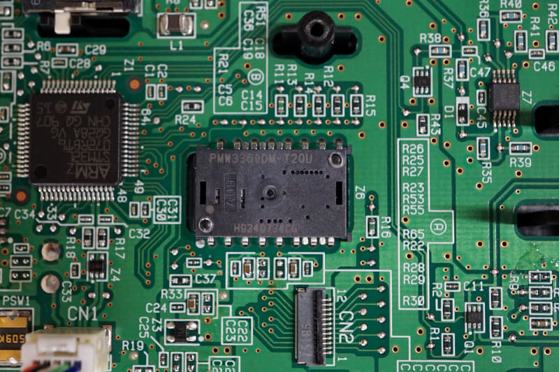 センサーはPixArt PMW3360