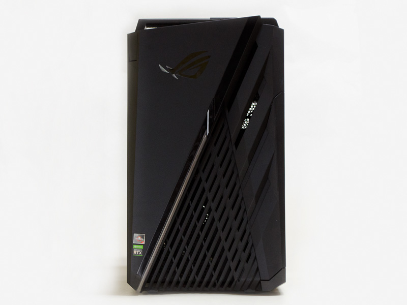 少しわかりにくいが、中央少し上に縦に光っている部分が電源ボタン。その下から斜め左下にある半透明のラインがLEDで光る