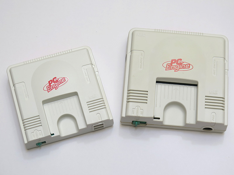 PCエンジンオリジナル(右)との比較
