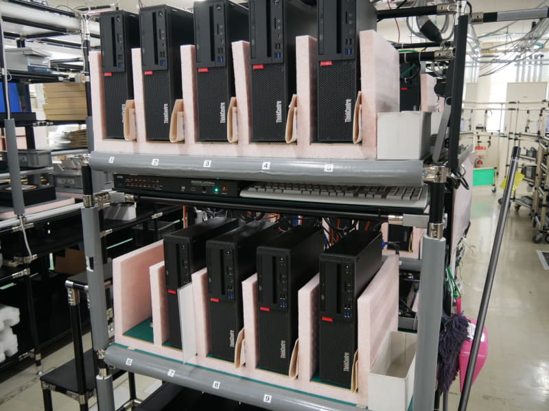  ThinkCentreのエージングの様子