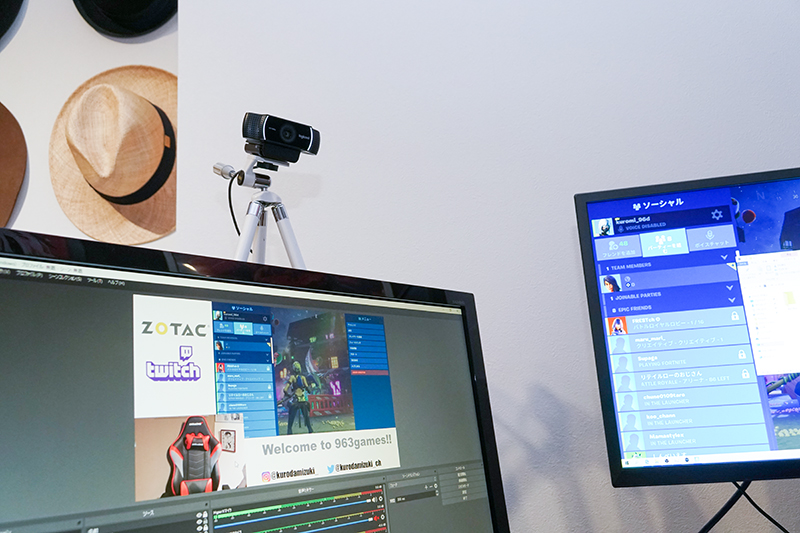 これをディスプレイの背後に設置した