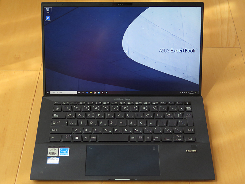 あらゆる角度から見応えのある筐体デザイン