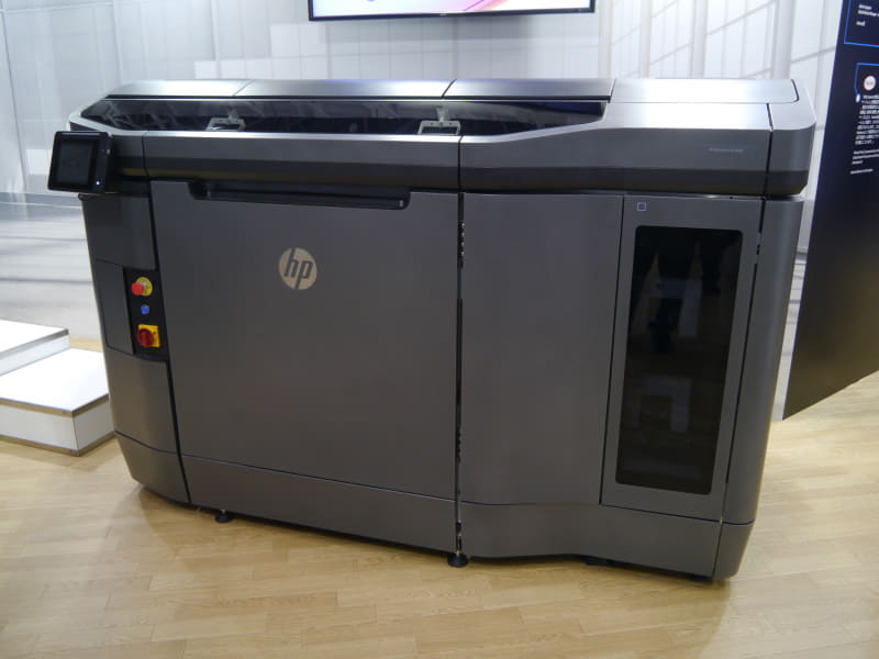 HP製3Dプリンタの最上モデル「Jet Fusion 4200」