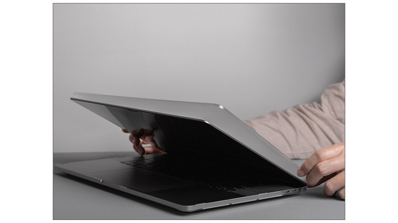 Glaze for MacBook Pro 16