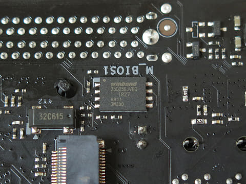 レビュー】写真で見るMini-ITXのIntelZ490マザー「BIOSTAR