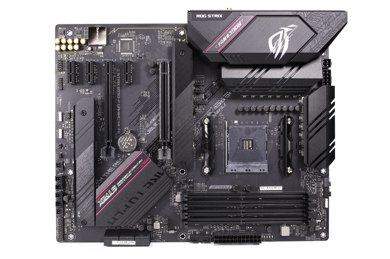 ROG STRIX B550-F GAMING (WI-FI)の基板表面