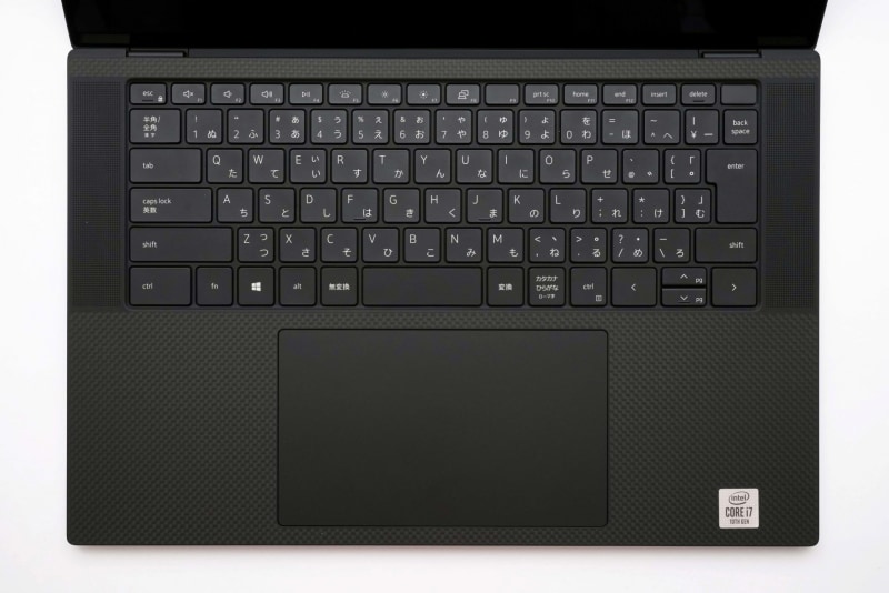 キーボード面。US配列のキーボードも選択可能。左端のキーに余裕があるのに、なぜか「&yen;」キーの幅が狭められている