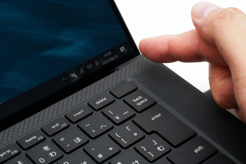 指紋認証センサーは電源ボタン一体型