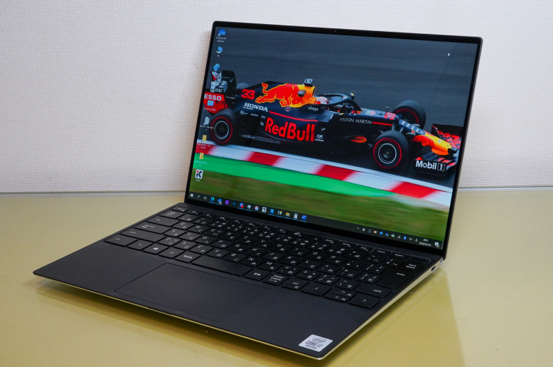 Dell XPS 13(モデル9300)の「プラチナシルバー&ブラック」カラー
