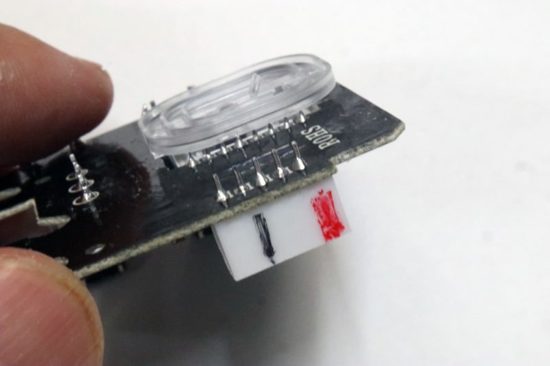 コレで基板上のどこに電源が来ているわかった!