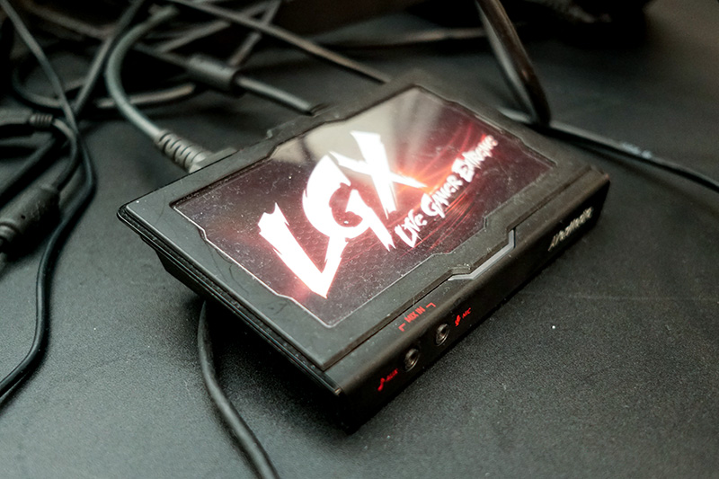 ゲーム用PCの映像を配信PCに取り込むためのAVerMedia製USBキャプチャユニット「Live Gamer EXTREME - GC550」