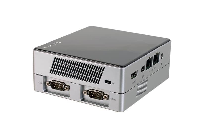 シリアルポートを2基備える