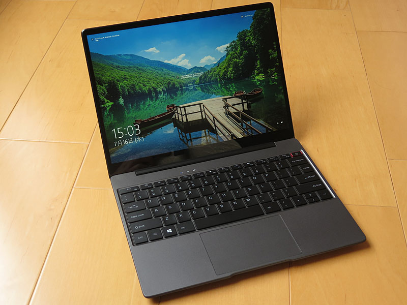 CHUWI CoreBook Pro