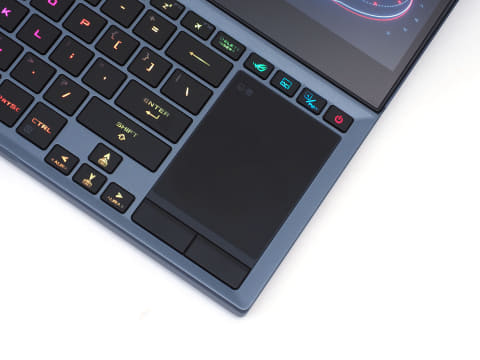 Hothotレビュー】60万円台の2画面最強ゲーミングノートがASUSから登場