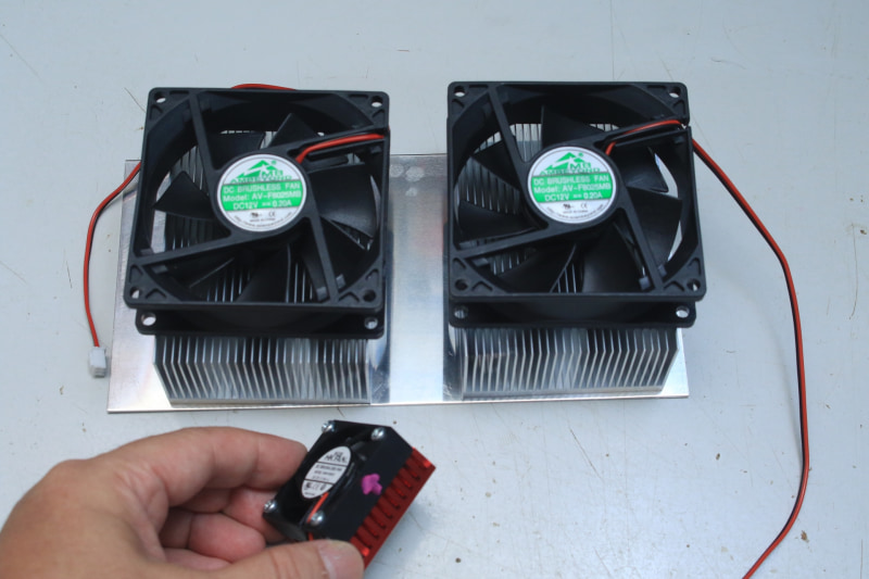 ヨシ! これで放熱効率がメッチャ上がった! 今までのヒートシンクがゴミのようだ(笑)