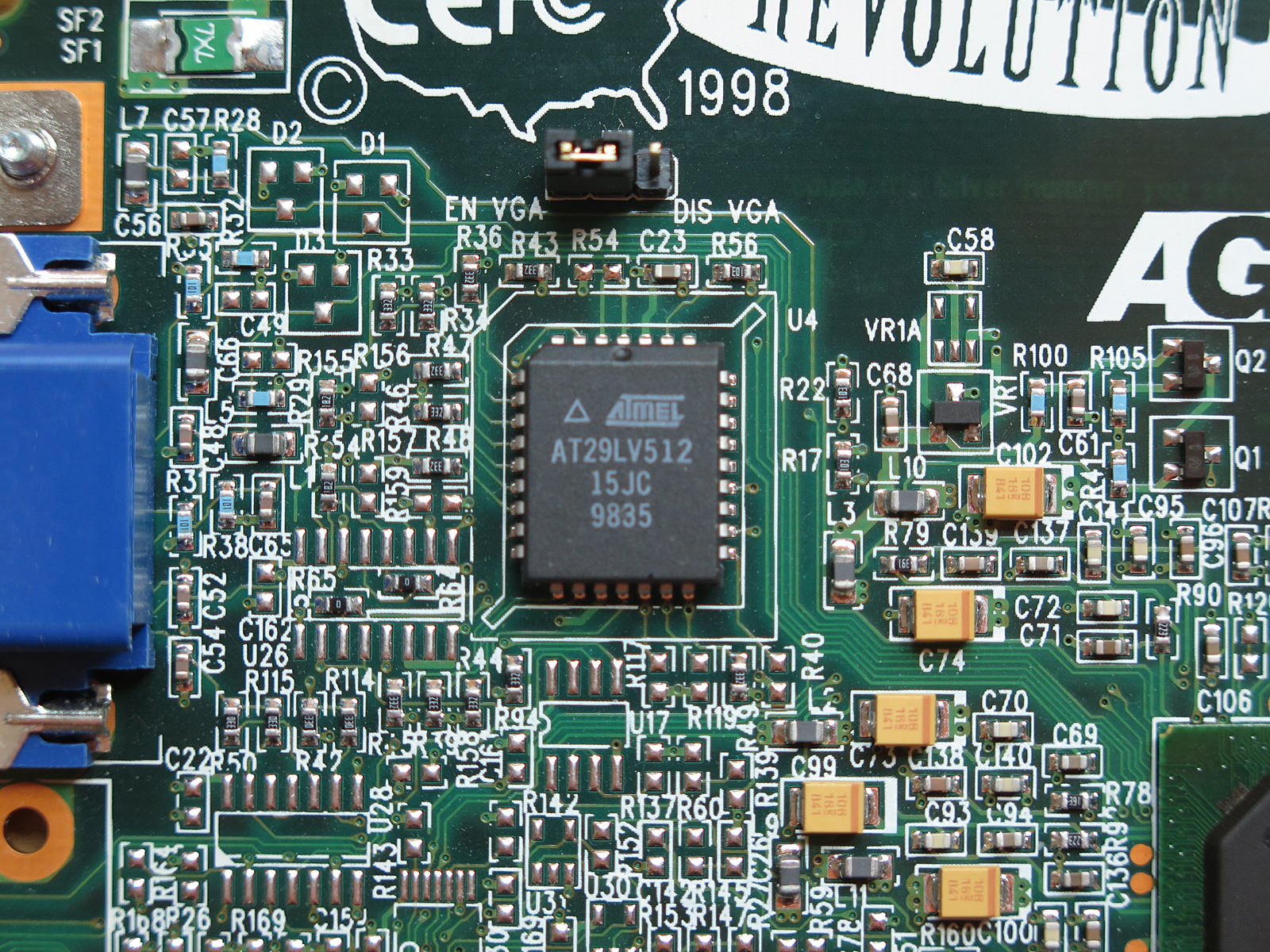 ATMEL製のNORフラッシュメモリ「AT29LV512」