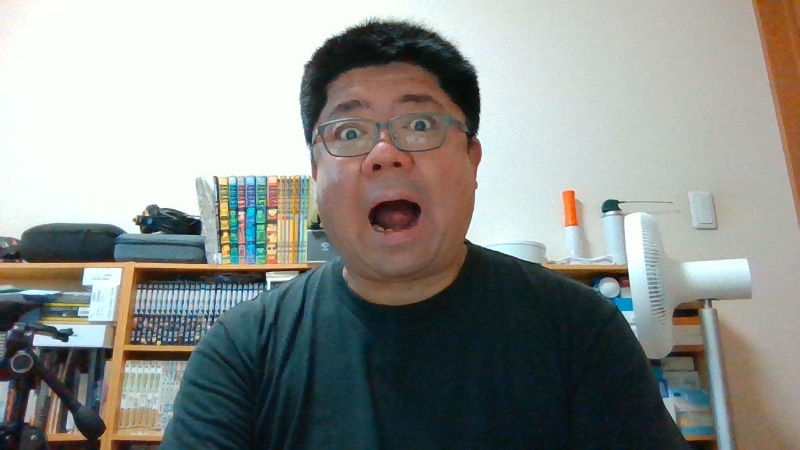 HD(720p)のWebカメラで撮影してみた。比較的色は自然だが、室内光ではノイズがやや目立つ