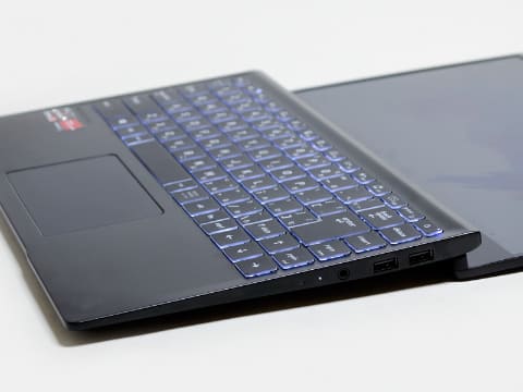 西川和久の不定期コラム】10万円切りでCore i7より速いRyzen 5 4500U