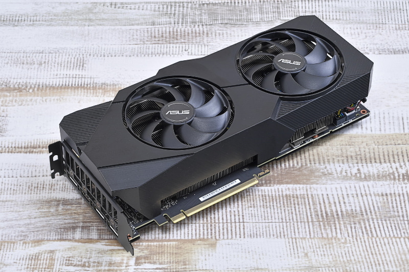 ビデオカード：ASUSTeKのDUAL-RTX2070S-O8G-EVO(実売価格62,000円前後)