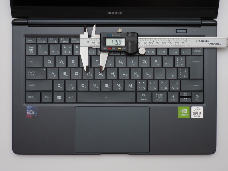 キーピッチは約18mm